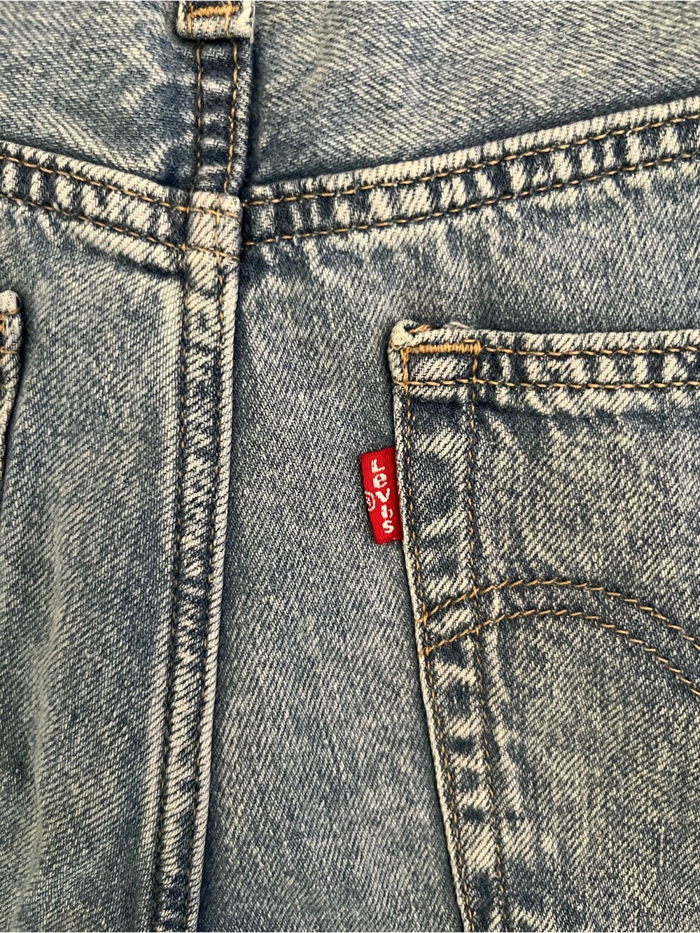 NWT Levi’s Middy Wide Leg Ankle Lightweight Jeans - Picture 12 of 13